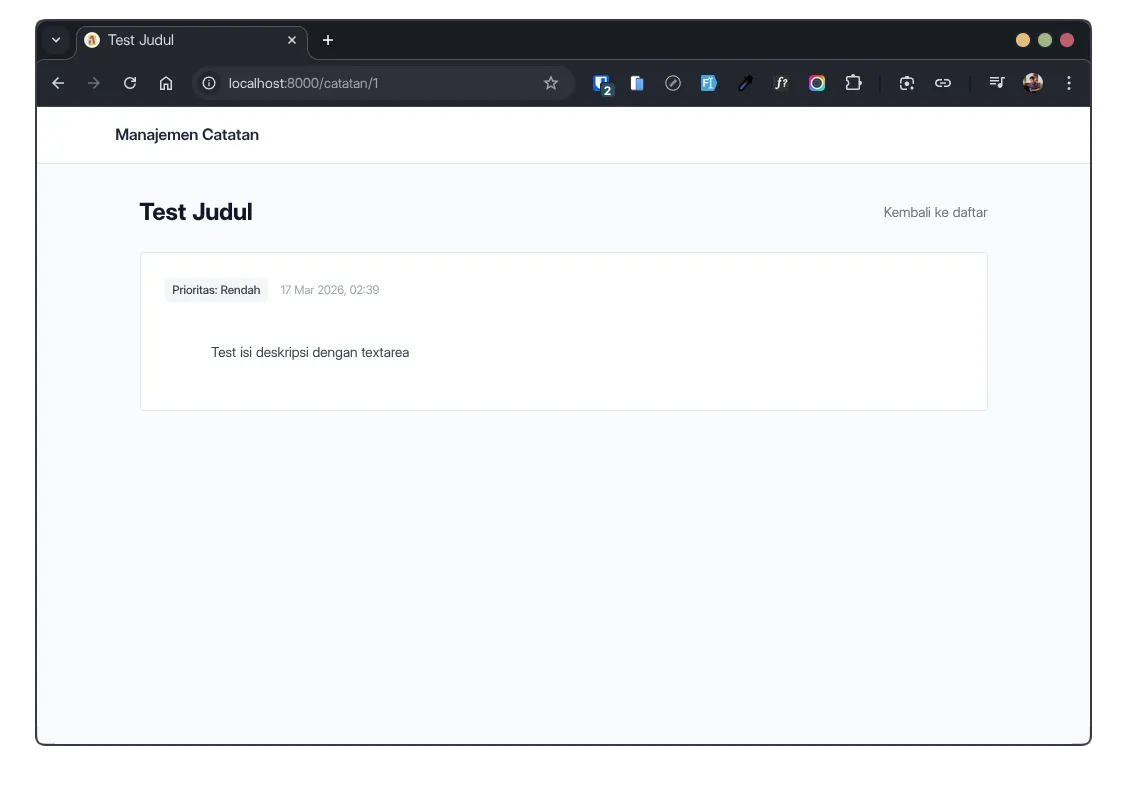 Halaman detail catatan menampilkan judul, badge prioritas, tanggal, dan isi teks catatan