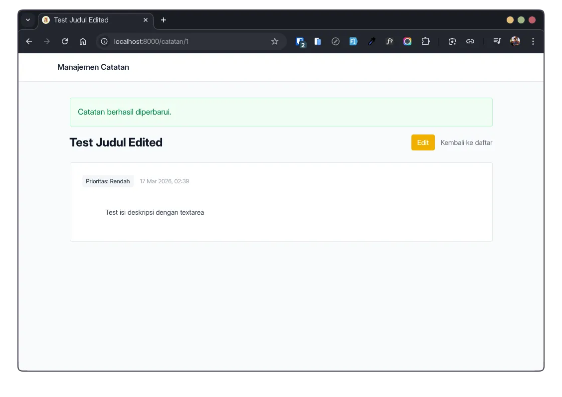 Halaman detail catatan setelah update berhasil, menampilkan flash message hijau berisi teks konfirmasi